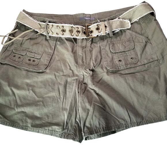 Apt. 9 Cargo Utility Shorts Womens Size 16 Olive Green - Picture 1 of 13